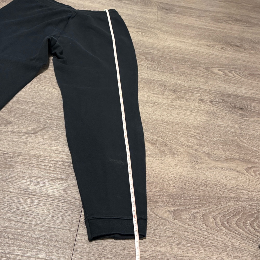 Nike Women’s Black Sweatpants - Picture 8 of 9